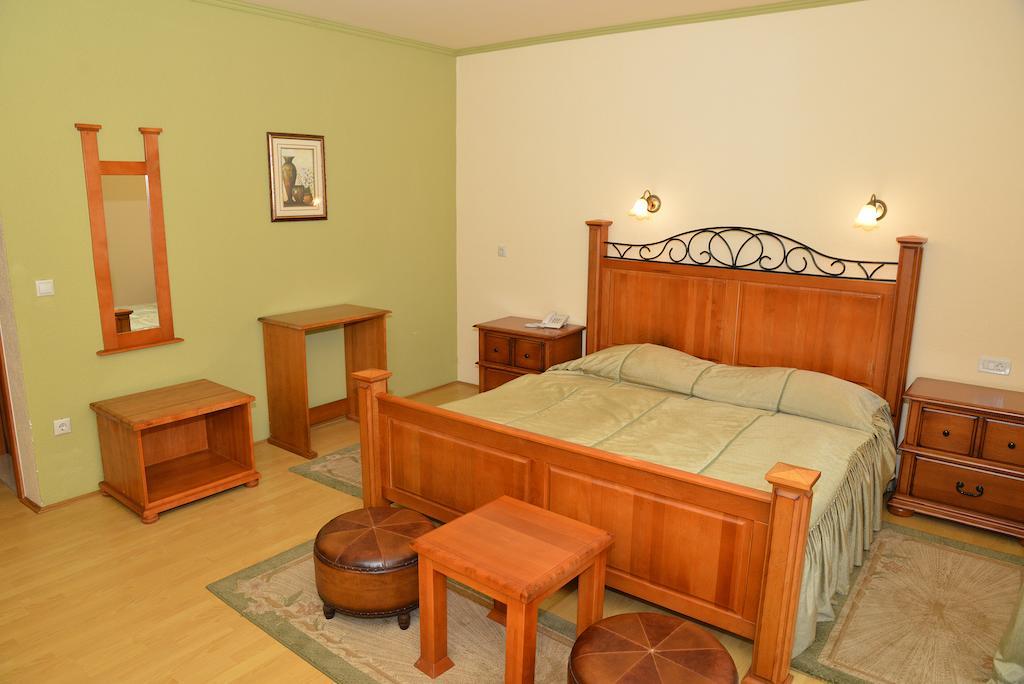 Hotel Venezia Imotski Luaran gambar